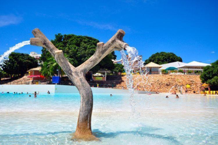 Piazza Diroma Acqua Aparthotel Caldas Novas Buitenkant foto