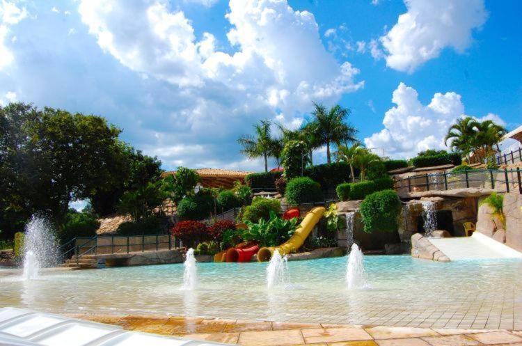 Piazza Diroma Acqua Aparthotel Caldas Novas Buitenkant foto